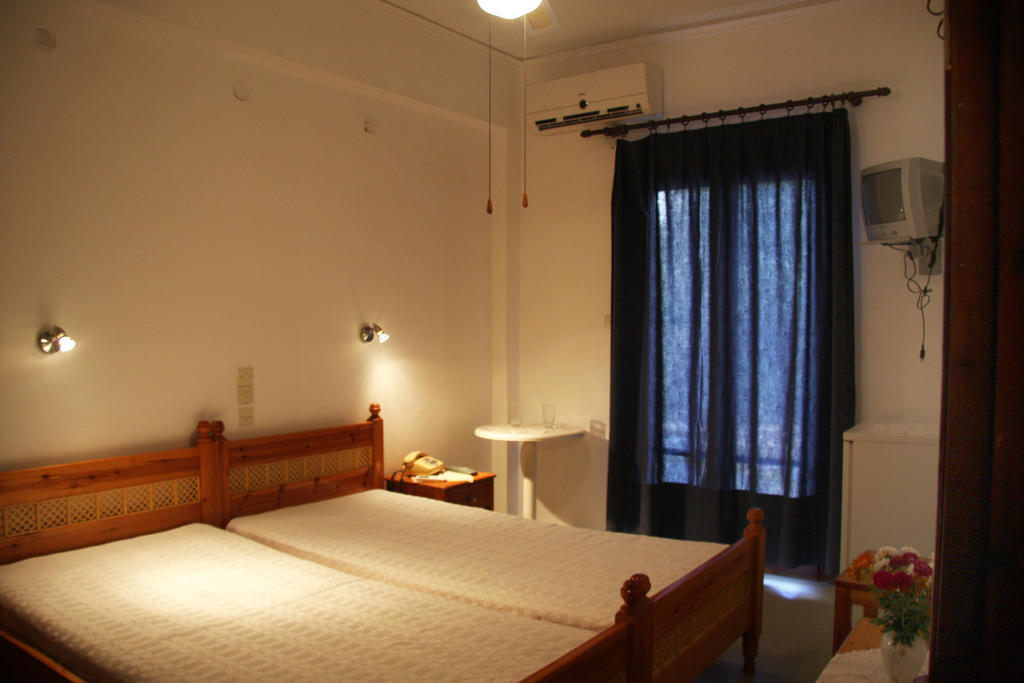 Hotel Rena Агіос-Кірікос Номер фото
